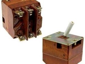 Автоматический выключатель АЗ3К-15А