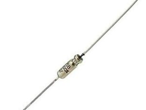 6,8 мкф 25в К52-1 конденсатор электролитический