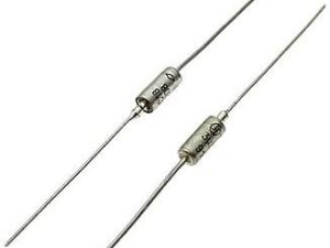 3,3 мкф 20в К53-18 конденсатор электролитический