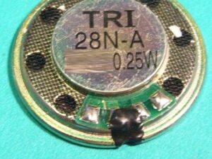 Динамик диаметром 28мм 16ом 0,25вт TRI28N-A