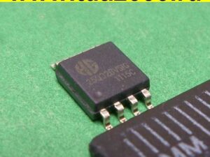 25Q32 so-8 (W,EN,GD,B-104) микросхема