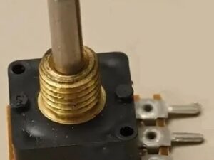 РП1-90-1 47ком 0,25вт вал 25мм, высота 41мм резистор переменный