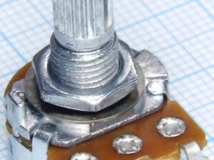 RV16AF-10-15K-A250K-3 резистор переменный