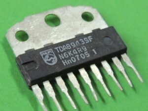 TDA8943 микросхема