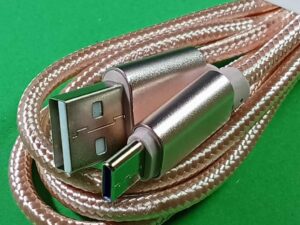 USB штекер~Type-C штекер шнур 1м 2,4А цвет розовое золото