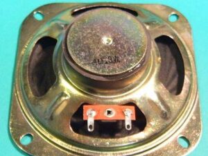 Динамик 100х100мм 4ом 3вт YD100-10RU45 (3ГДШ-7)