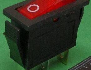 Клавишный 31х14 3pin красный с подсветкой KCD3-101N11CRB выключатель рокерный (Переключатель коромысловый)