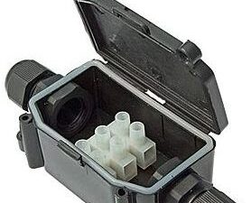 BOX-2 IP65 2pin CA10 10A/450V